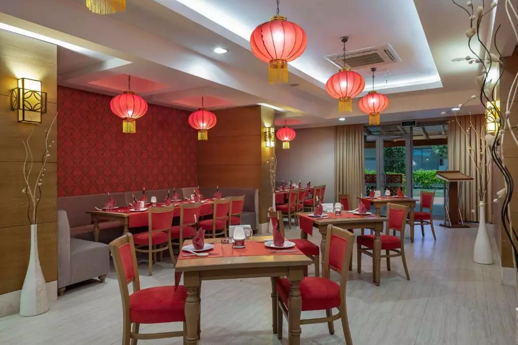 هتل ویندهام گاردن لارا آنتالیا